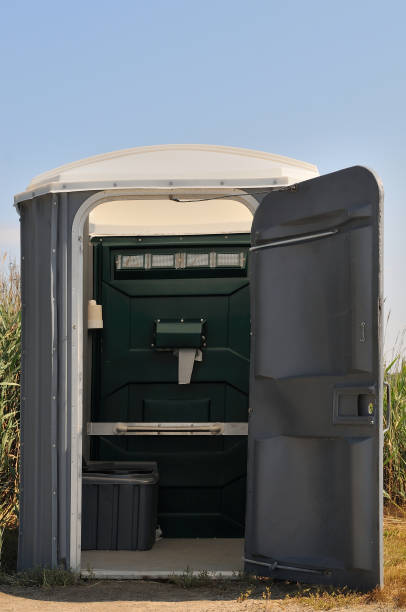 Best Affordable portable toilet rental  in Auburn, NY